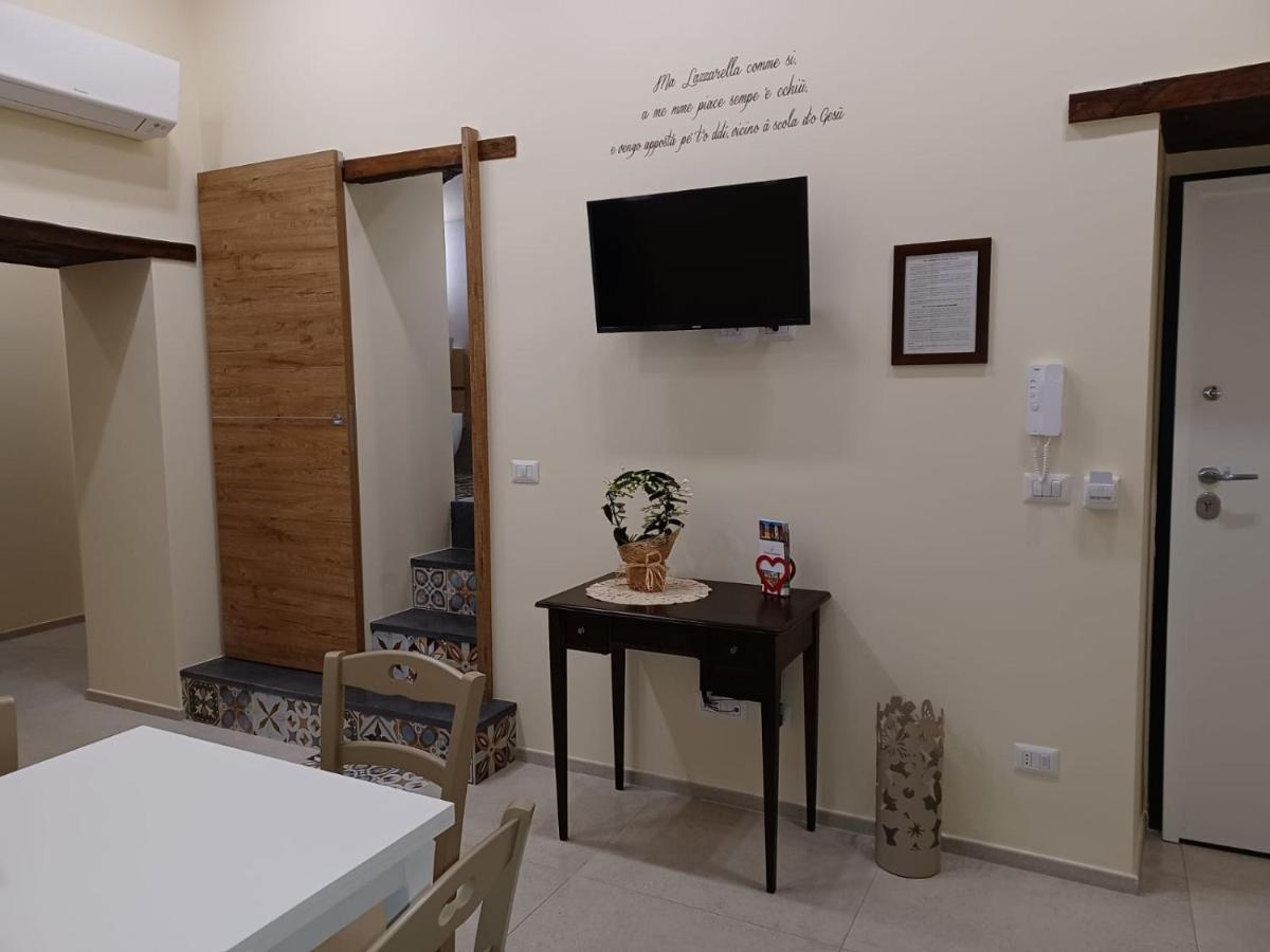 Dimora Lazzarella Apartment Napoli Ngoại thất bức ảnh