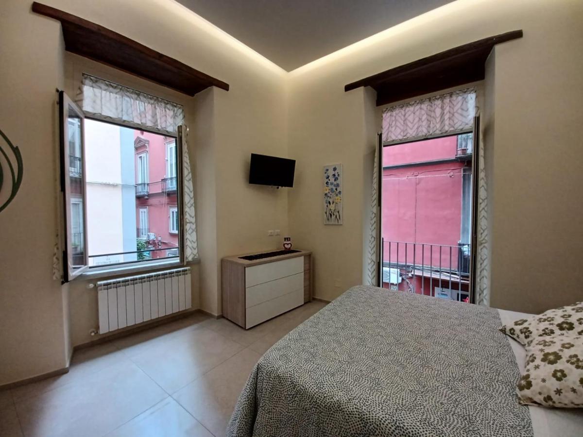 Dimora Lazzarella Apartment Napoli Ngoại thất bức ảnh